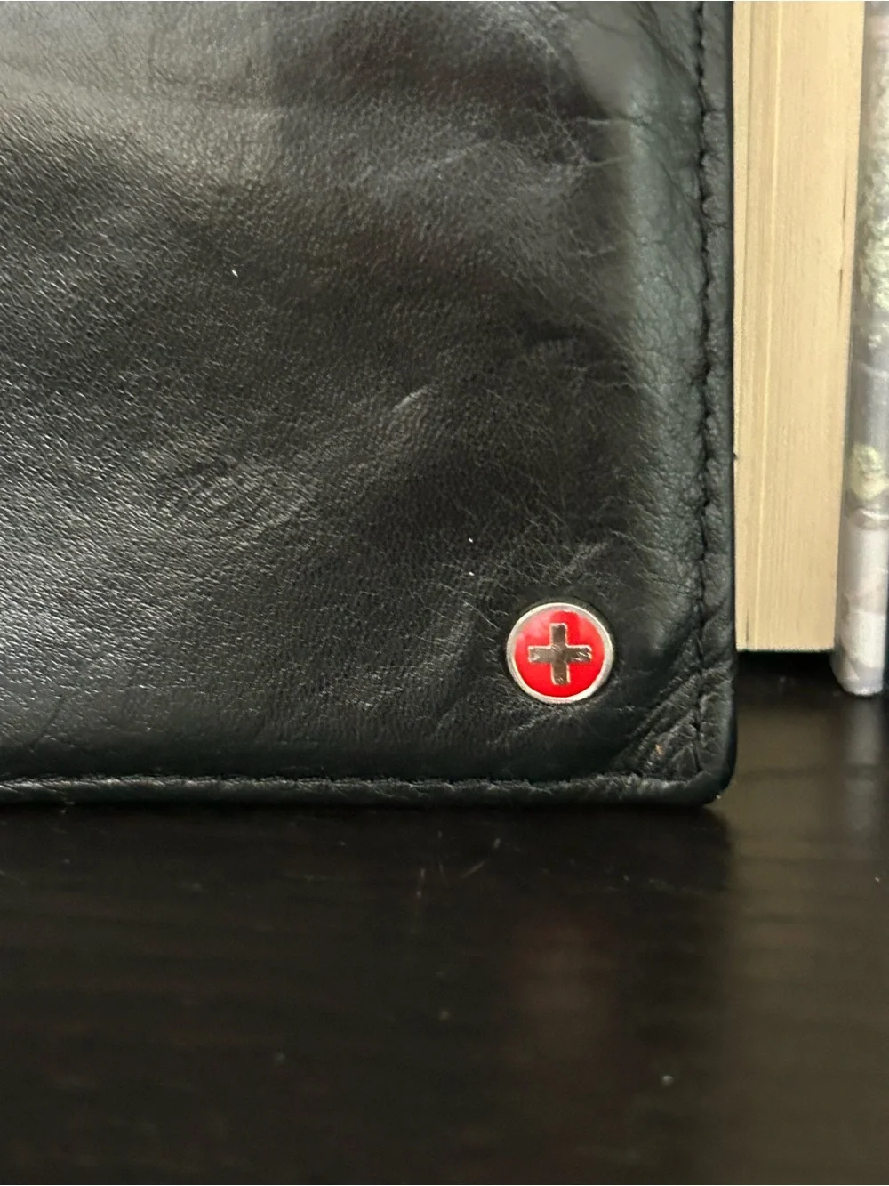 Alpine Swiss - Black Leather Men's Bifold Wallet